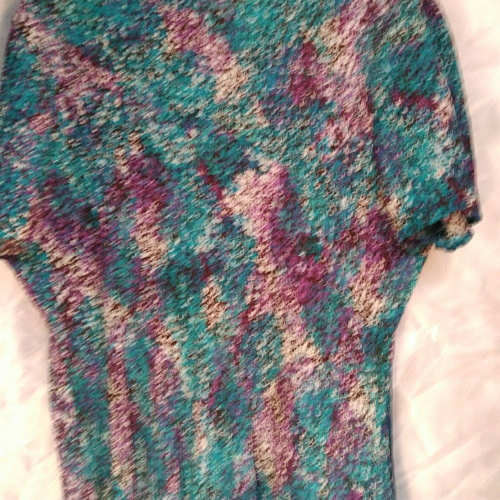 Multiple color blouse - Picture 2 of 4